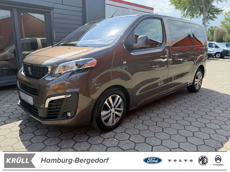 Braun (lackierung rich oak/typ aussenverkleidung lackiert) Gebraucht 2018 Peugeot Traveller Van / Kleinbus | 29.905 € (Teuer) - Bild 1/4