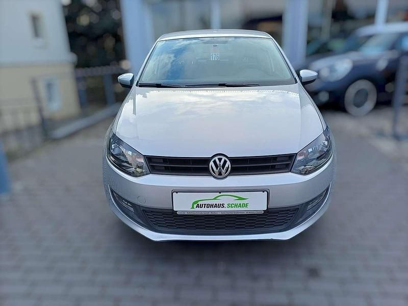 Occasion VW Polo Trendline 60 ch (44 kW) 2012 Argent Citadine