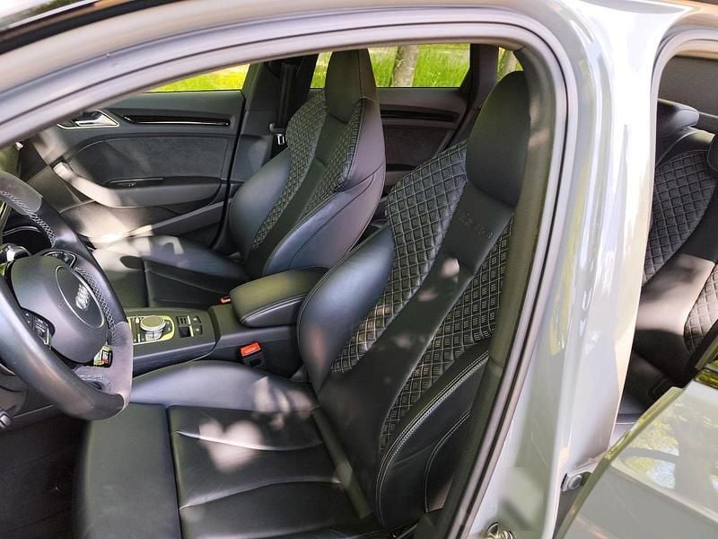 Gebraucht Audi RS3 Performance 367 PS (269 kW) 2016 Grau Limousine