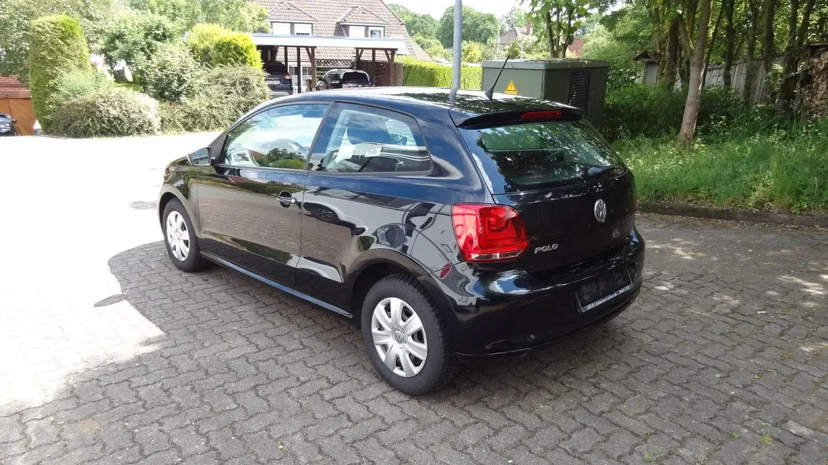 Gebraucht VW Polo Trendline 60 PS (44 kW) 2011 Schwarz Kleinwagen