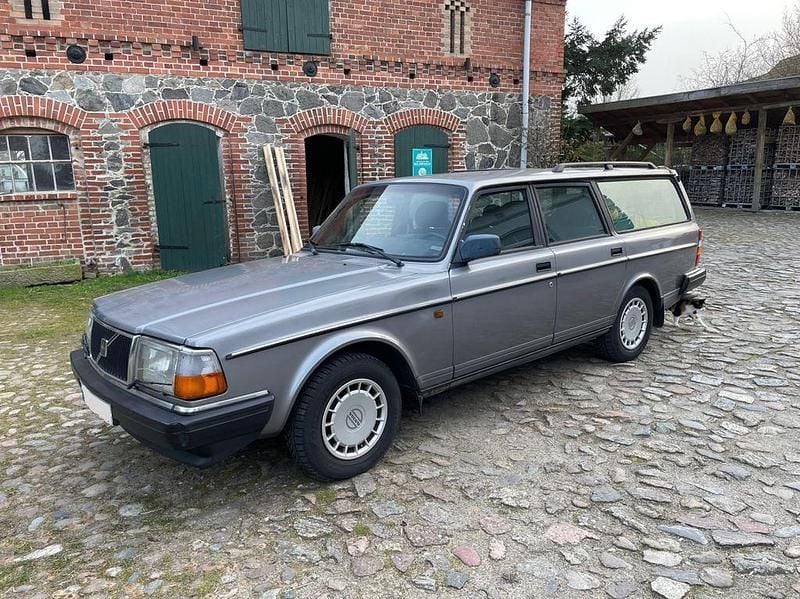 Grau Gebraucht 1993 Volvo 245 Kombi | 6.900 € - Bild 1/4