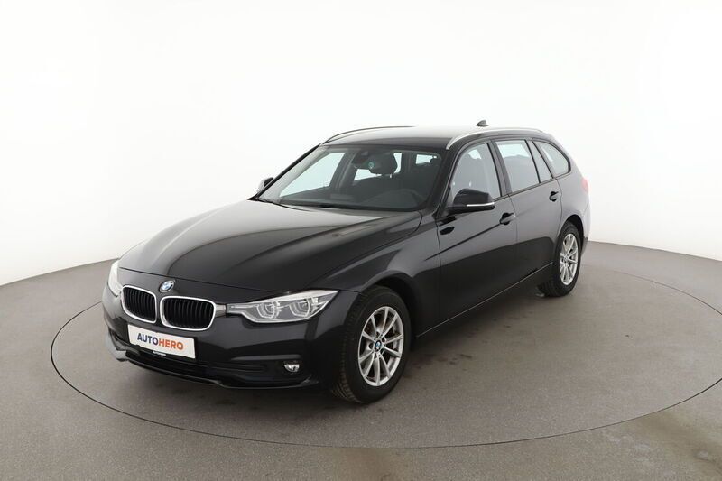 Schwarz Gebraucht 2018 BMW 318 Advantage Kombi | 16.970 € (Fairer Preis) - Bild 1/4