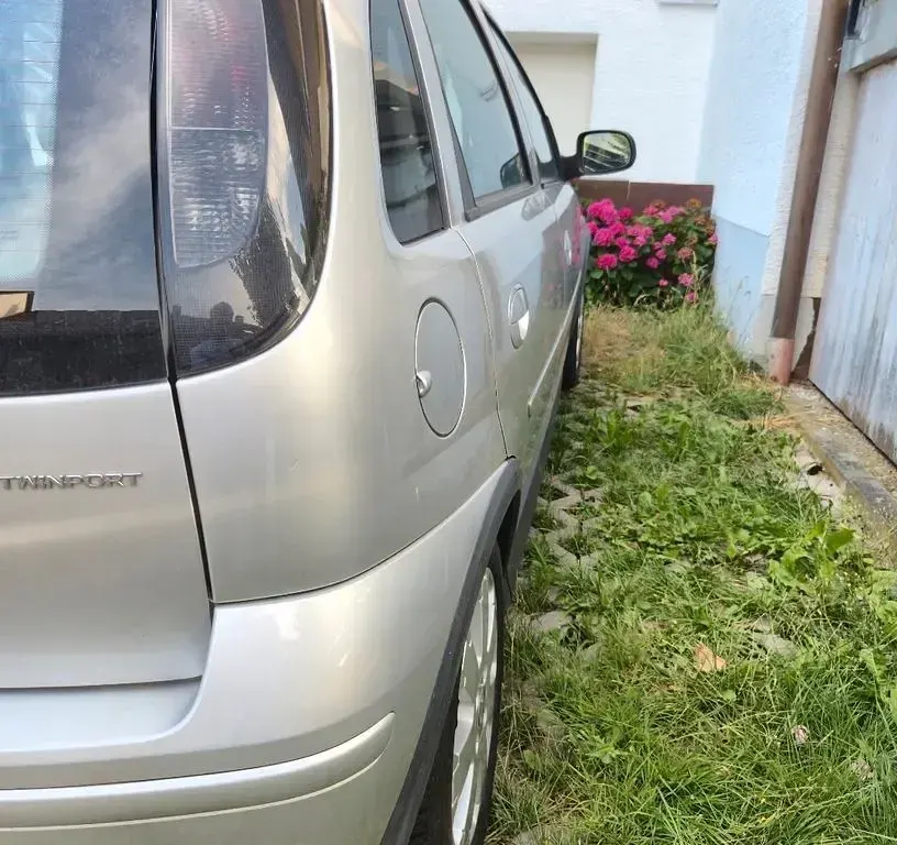 Gebraucht Opel Corsa 80 PS (58 kW) 2005 Grau Kleinwagen