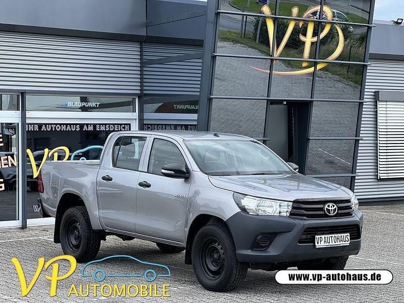 Silber Gebraucht 2016 Toyota HiLux Abholung | 23.900 € (Fairer Preis) - Bild 1/4