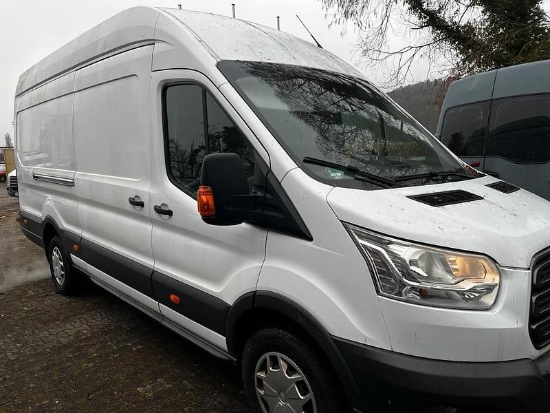 Gebraucht Ford Transit 180 PS (132 kW) 2016 Weiß Limousine