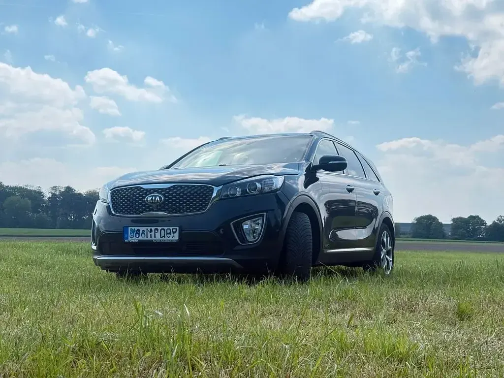 Używany Kia Sorento Platinum 200 KM (147 kW) 2016 Czarny SUV