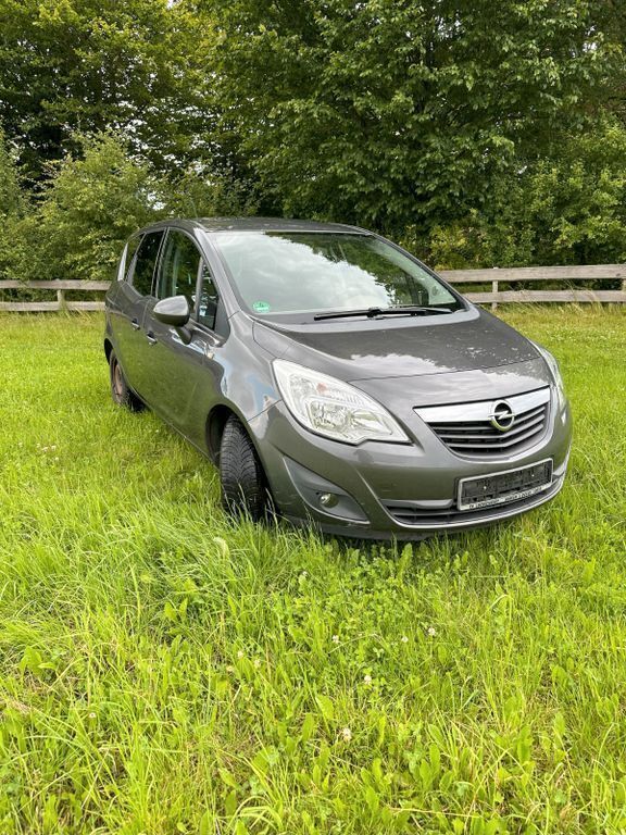 Braun Gebraucht 2011 Opel Meriva Van / Kleinbus | 3.000 € (Superpreis) - Bild 1/4