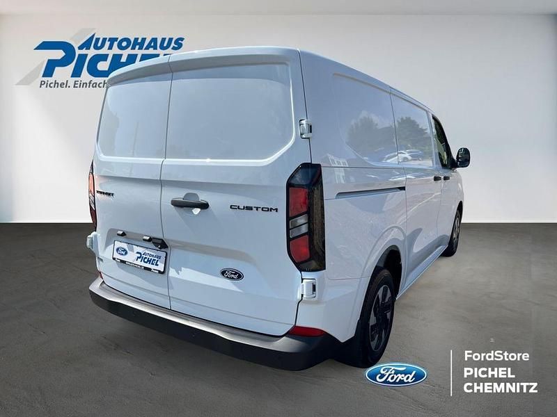 Neu Ford Transit Custom 232 PS (170 kW) 2025 Weiß Van