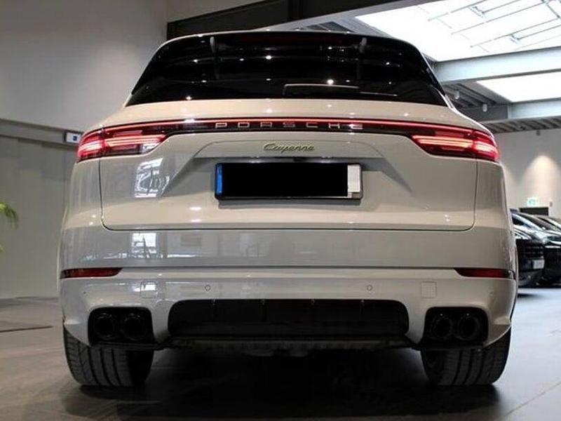 Gebraucht Porsche Cayenne Platinum Edition 462 PS (339 kW) 2023 Kreide SUV