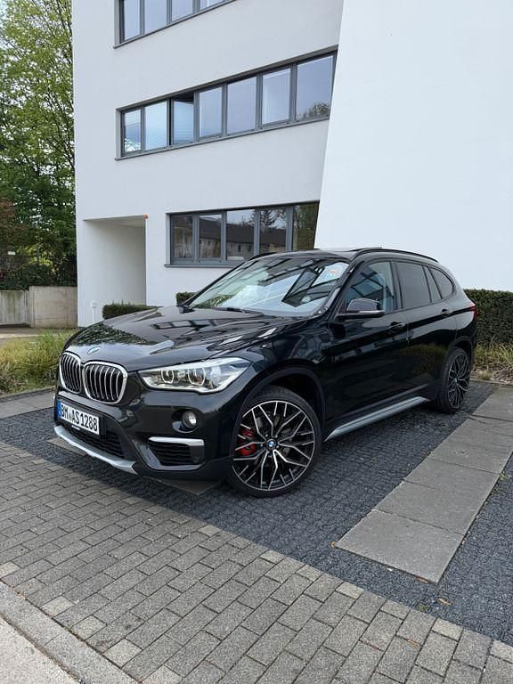 Gebraucht BMW X1 192 PS (141 kW) 2016 Schwarz SUV