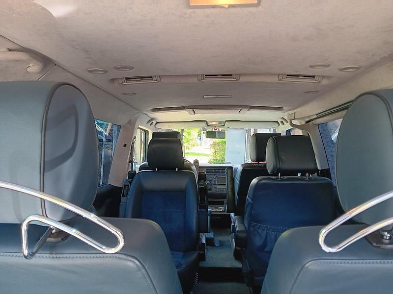 Gebraucht VW T4 205 PS (150 kW) 2002 Silber Van