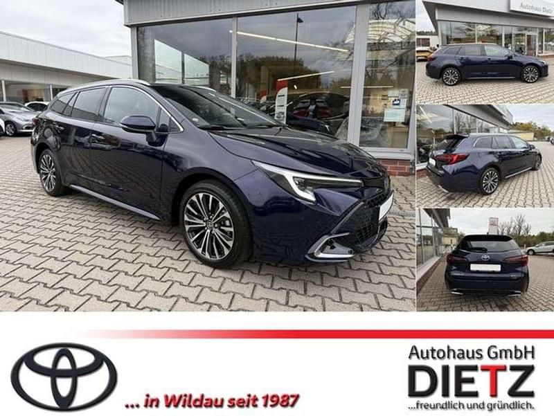 Nagoyablau metallic Neu 2024 Toyota Corolla Team Kombi | 31.880 € (Fairer Preis) - Bild 1/4