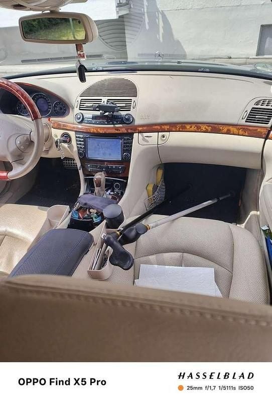 Gebraucht 2004 Mercedes E240 Elegance Limousine | 6.500 € (Fairer Preis) - Bild 1/4