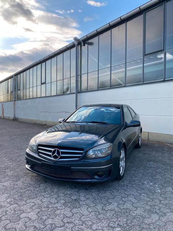 Grau Gebraucht 2010 Mercedes CLC220 Kleinwagen | 2.500 € - Bild 1/4