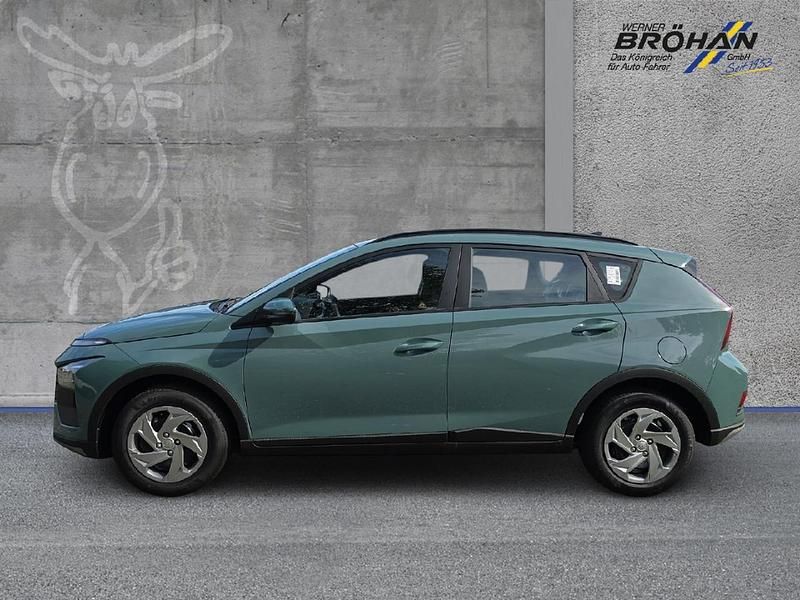 Neu Hyundai Bayon Select 101 PS (74 kW) 2026 Mangrove green / mic SUV