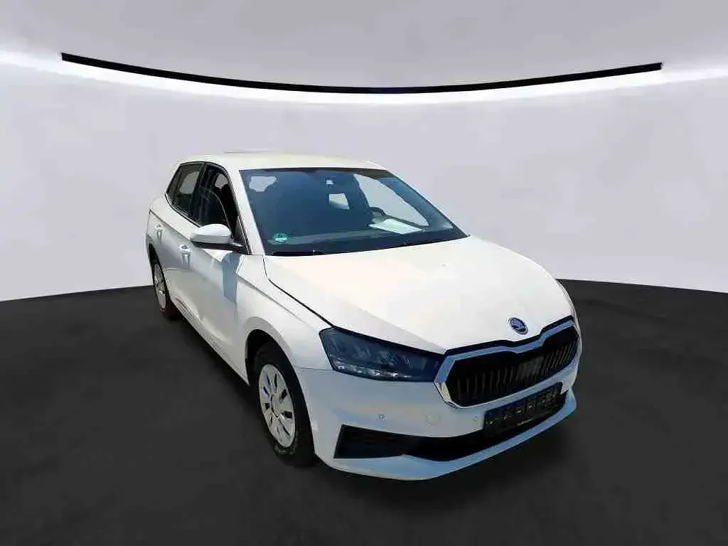 Gebraucht Skoda Fabia Ambition 80 PS (58 kW) 2023 Weiß Kleinwagen