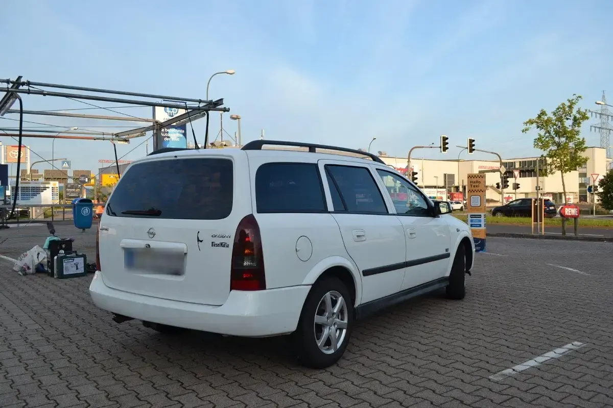 Gebraucht Opel Astra Njoy 80 PS (58 kW) 2003 Weiß Kombi