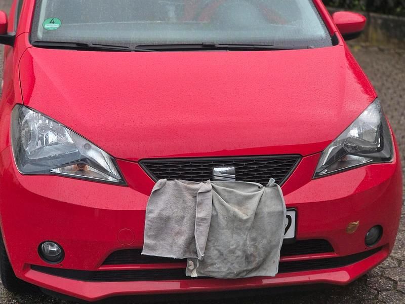 Rot Gebraucht 2015 Seat Mii Sport Kleinwagen | 5.300 € (Guter Preis) - Bild 1/4