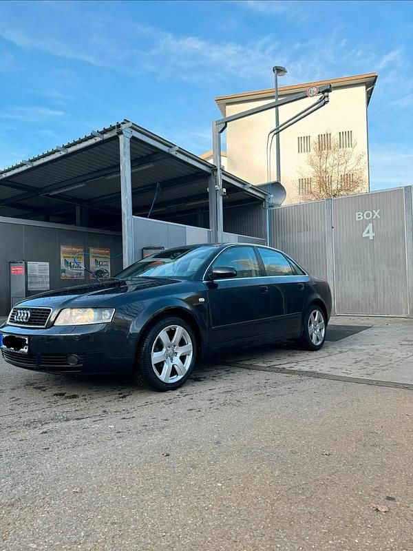 Gebraucht Audi A4 130 PS (95 kW) 2002 Schwarz Limousine
