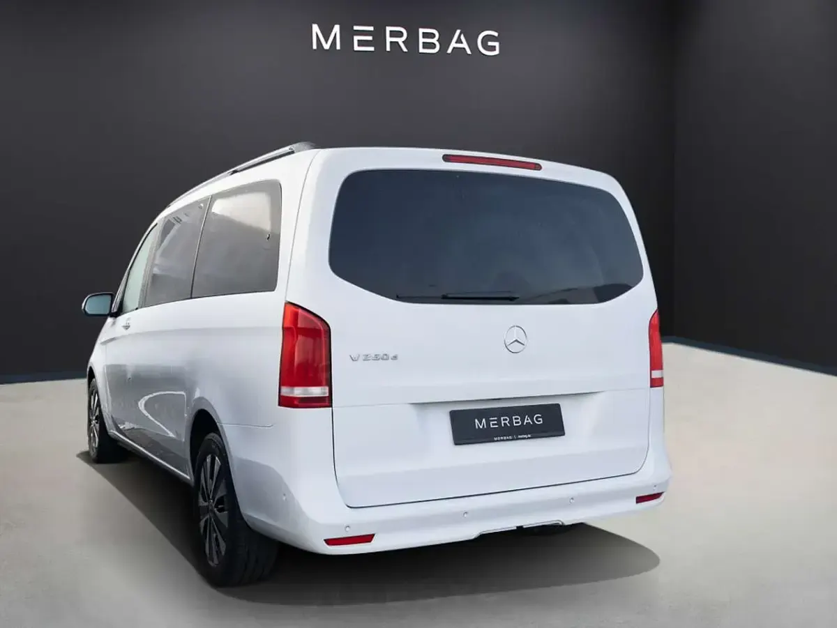 Usata Mercedes E250 Edition 190 CV (139 kW) 2022 Bianco Station wagon