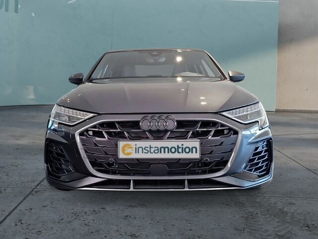 Gebraucht Audi S3 Ambiente 333 PS (244 kW) 2024 Grau Limousine