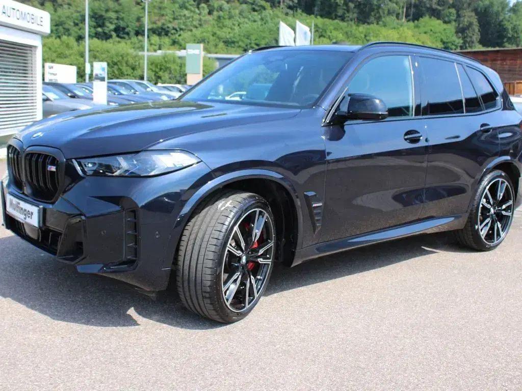 Gebraucht BMW X5 M Sport 530 PS (389 kW) 2025 Schwarz SUV