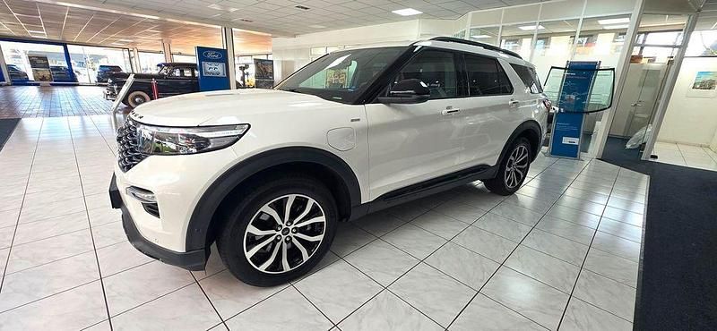 Gebraucht Ford Explorer ST-Line 457 PS (336 kW) 2024 Weiß SUV