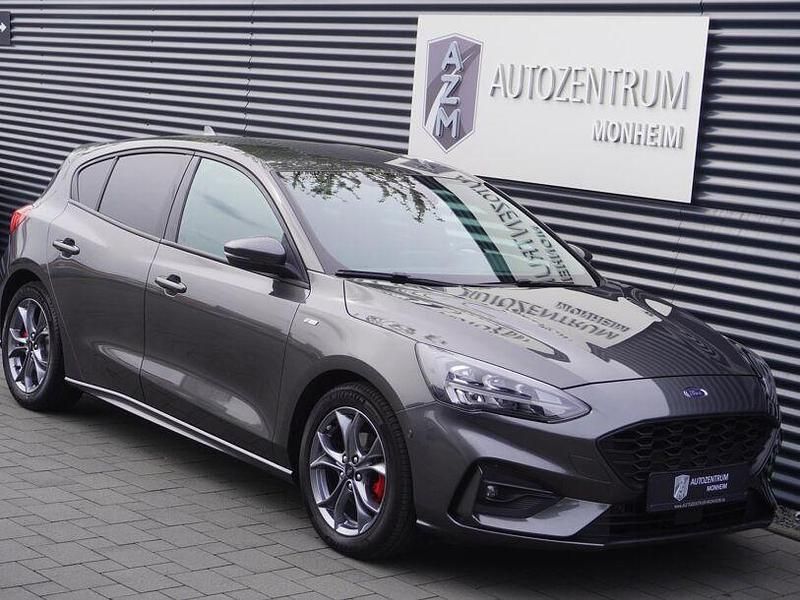 Gebraucht Ford Focus ST-Line X 182 PS (133 kW) 2021 Magneticgrau (metallic) Limousine
