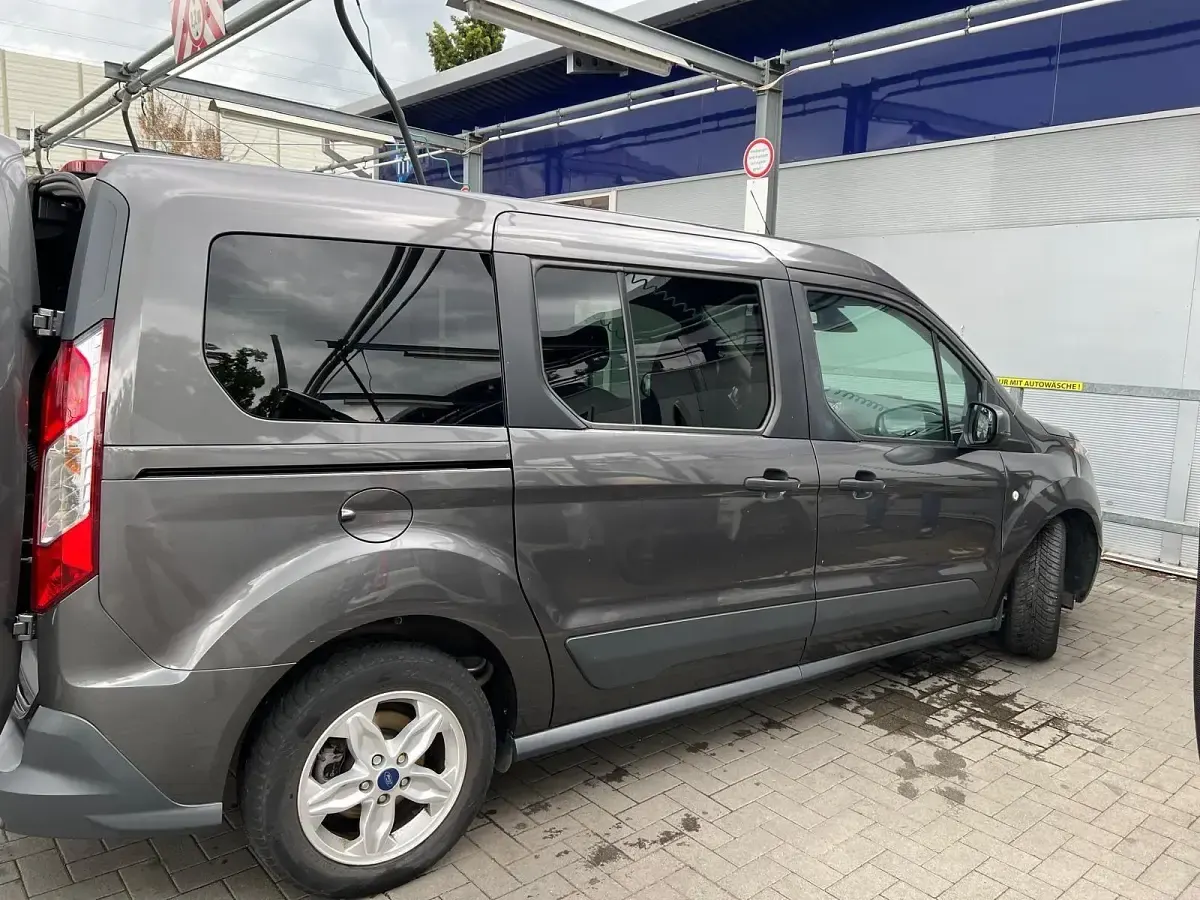 Gebraucht Ford Transit Connect Trend 120 PS (88 kW) 2016 Grau Van / Kleinbus
