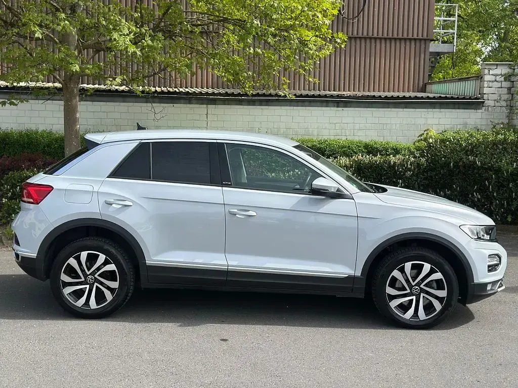 Gebraucht VW T-Roc Active 150 PS (110 kW) 2021 Silber SUV