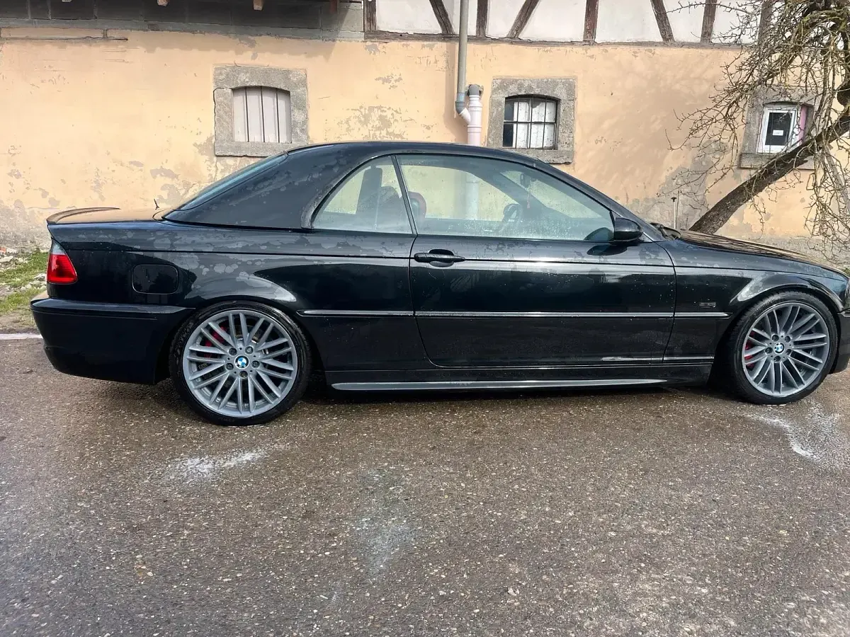 Gebraucht BMW 330 M Sport 231 PS (169 kW) 2001 Schwarz Cabrio