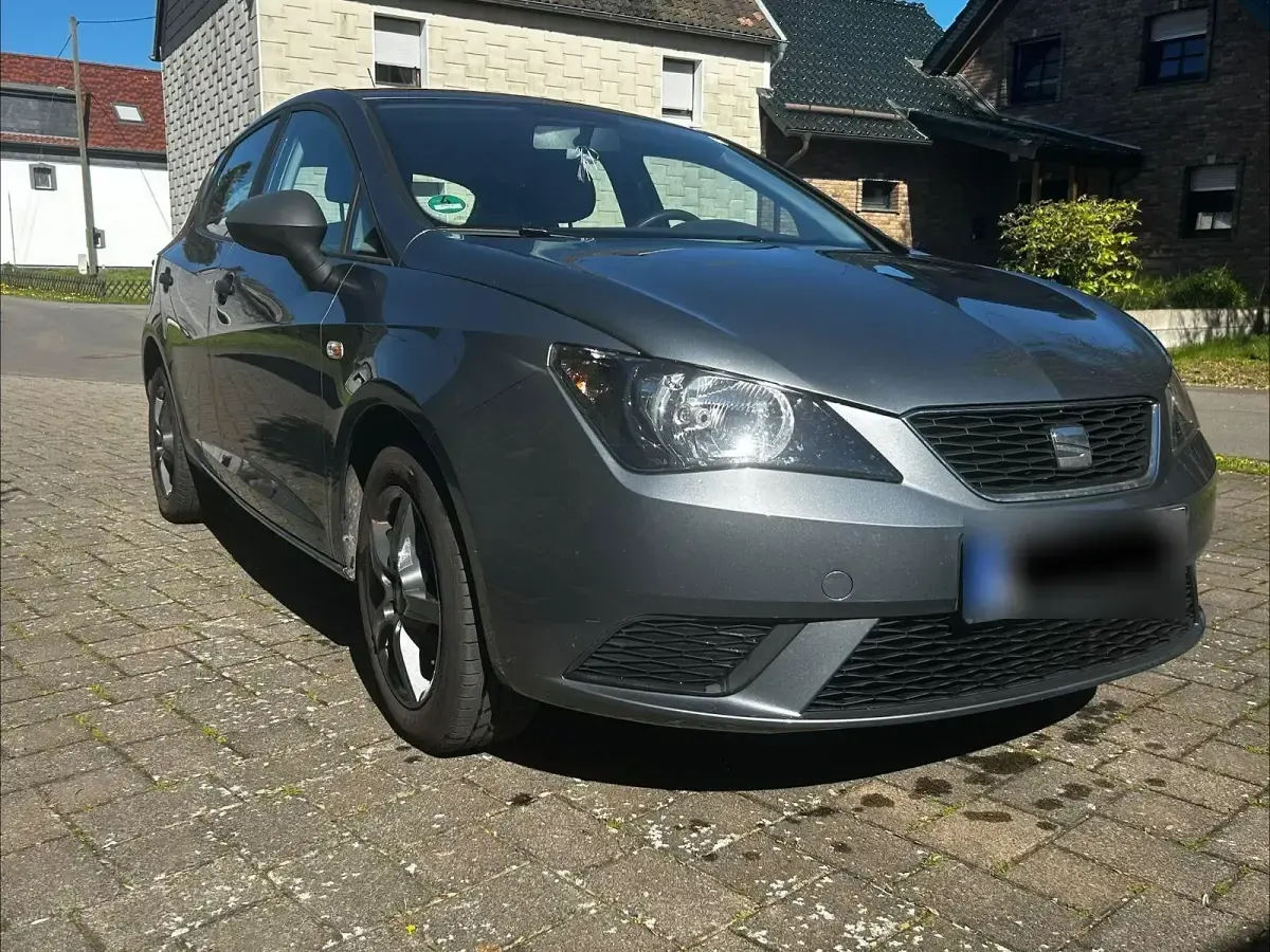 Gebraucht Seat Ibiza Reference 105 PS (77 kW) 2015 Silber Limousine