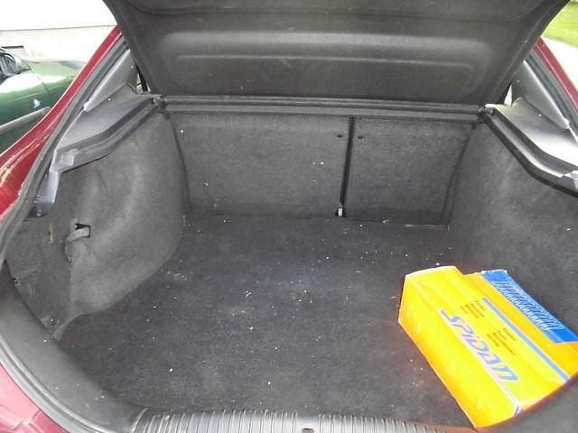 Gebraucht Ford Mondeo 116 PS (85 kW) 1998 Rot Limousine