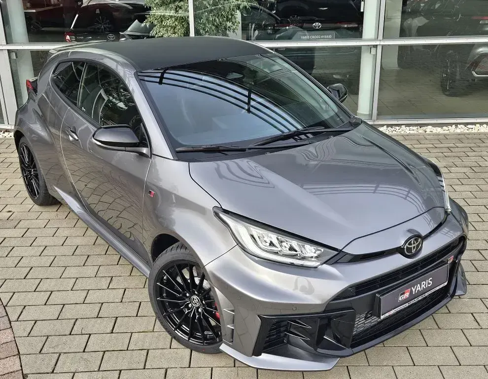 Gebraucht Toyota Yaris 280 PS (205 kW) 2024 Silber Kleinwagen