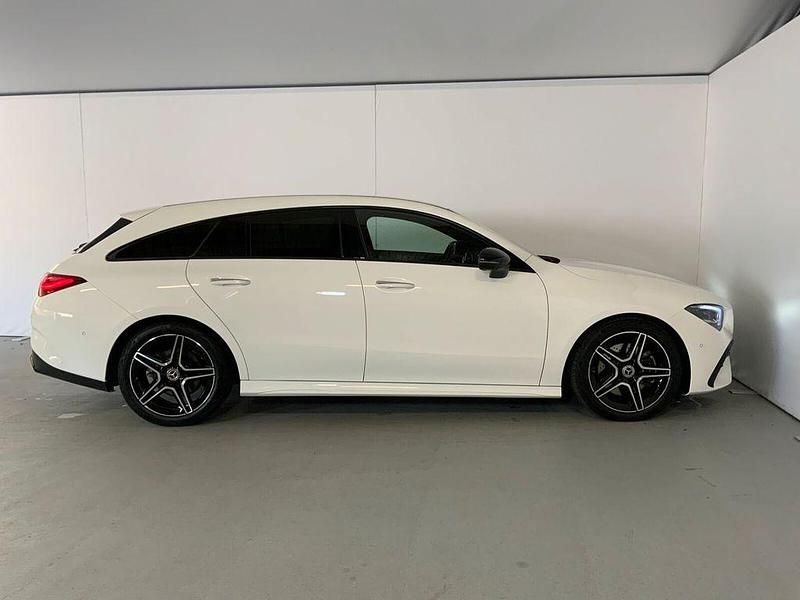 Gebraucht Mercedes CLA200 AMG 150 PS (110 kW) 2024 Unilack polarweiß Limousine