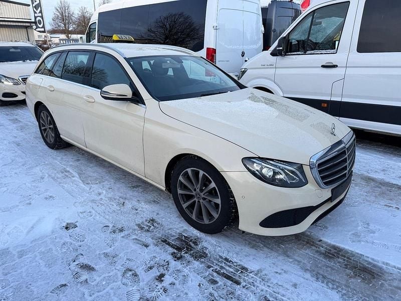 Unbekannt Gebraucht 2020 Mercedes E200 Kombi | 8.913 € (Guter Preis) - Bild 1/4