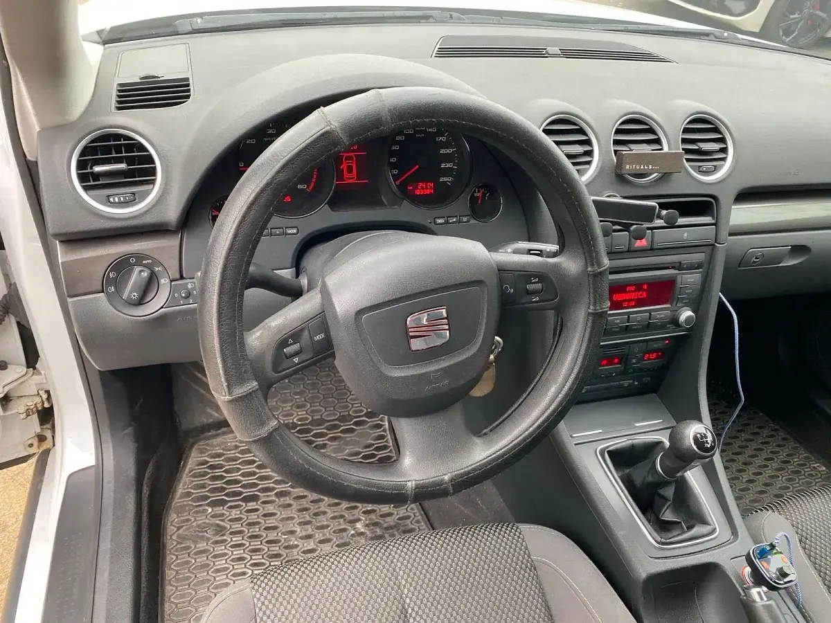 Gebraucht Seat Exeo 143 PS (105 kW) 2011 Weiß Kombi