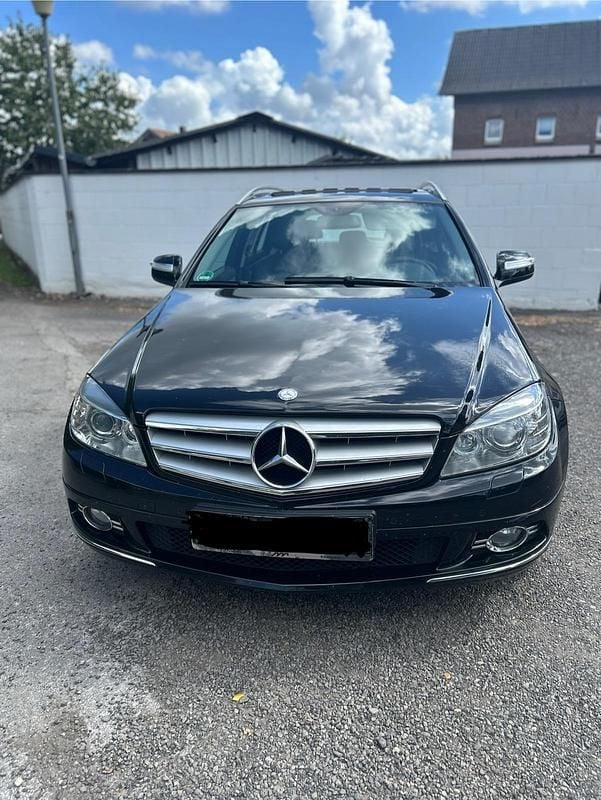 Schwarz Gebraucht 2008 Mercedes C200 Avantgarde Kombi | 3.999 € (Guter Preis) - Bild 1/4