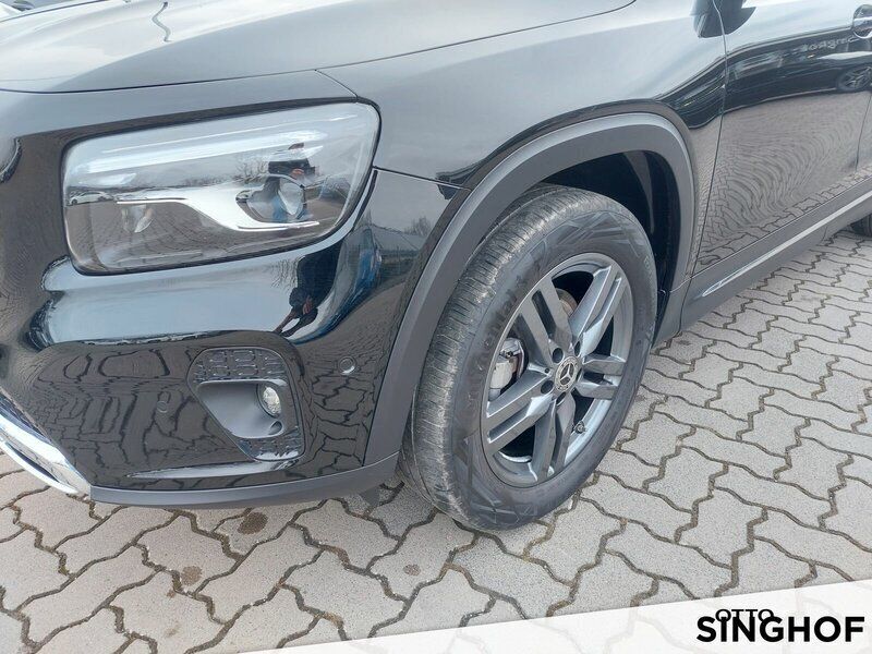 Gebraucht Mercedes GLB200 Progressive 163 PS (119 kW) 2024 Schwarz SUV