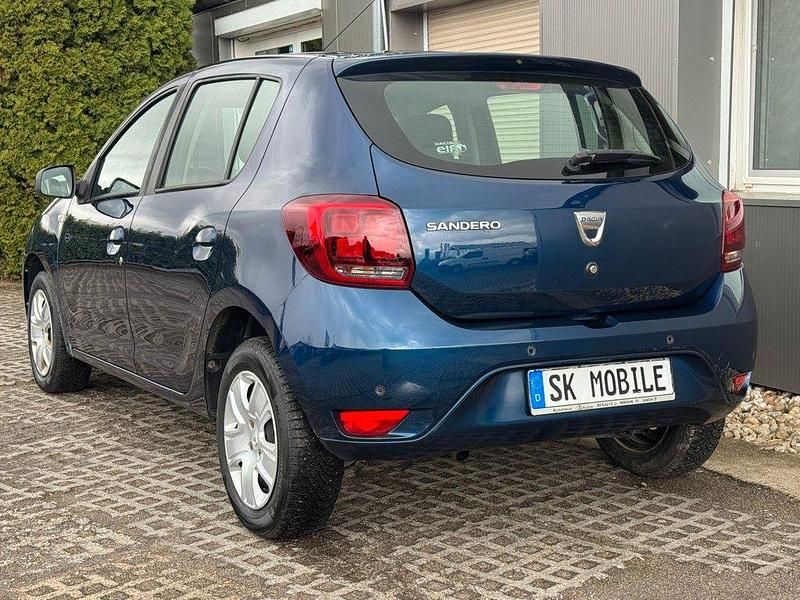 Gebraucht Dacia Sandero Comfort 90 PS (66 kW) 2018 Blau Limousine