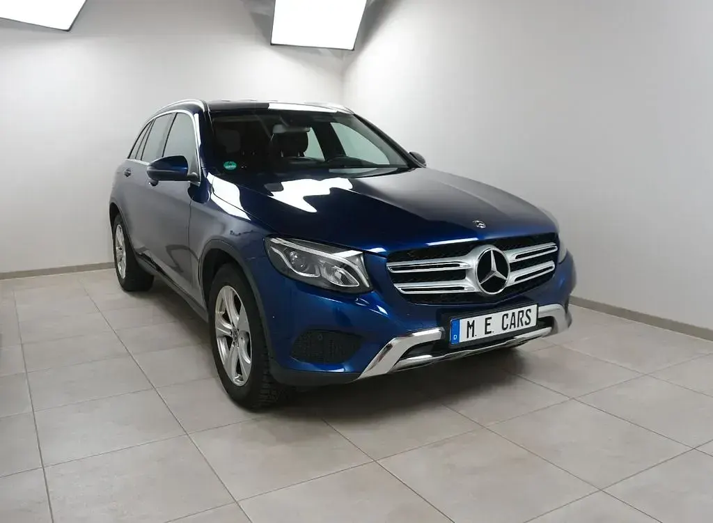 Gebraucht Mercedes GLC250 211 PS (155 kW) 2018 Blau SUV
