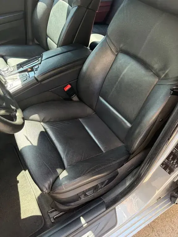 Gebraucht BMW 525 218 PS (160 kW) 2011 Grau Limousine