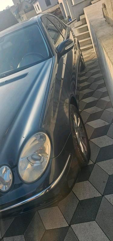 Gebraucht Mercedes 320 224 PS (164 kW) 2006 Schwarz Kleinwagen