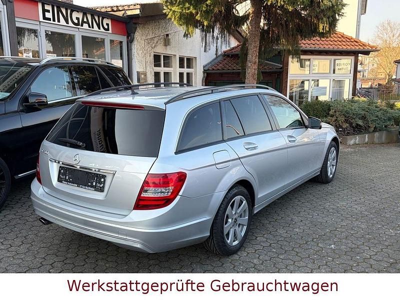 Gebraucht Mercedes C200 184 PS (135 kW) 2014 Silber Kombi