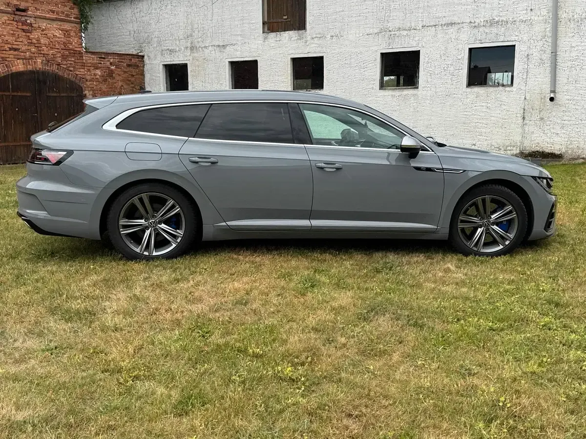 Gebraucht VW Arteon R 320 PS (235 kW) 2022 Grau Kombi
