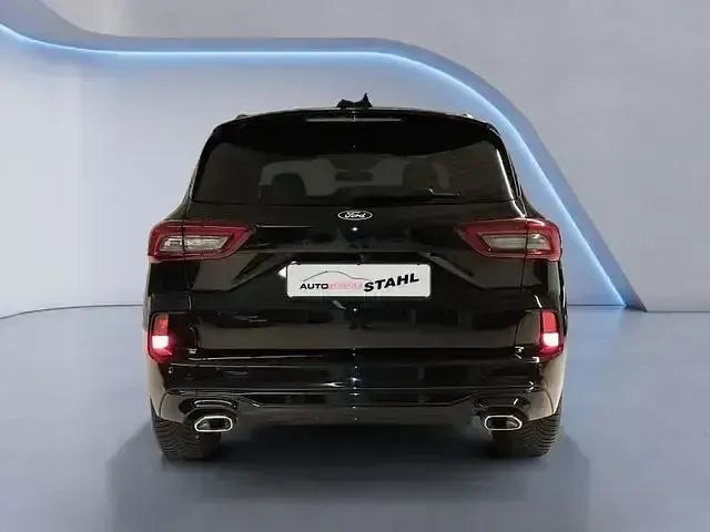 Gebraucht Ford Kuga ST-Line X 186 PS (136 kW) 2025 Schwarz SUV