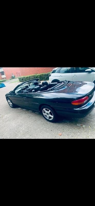 Gebraucht Chrysler Stratus 163 PS (119 kW) 1999 Schwarz Cabrio