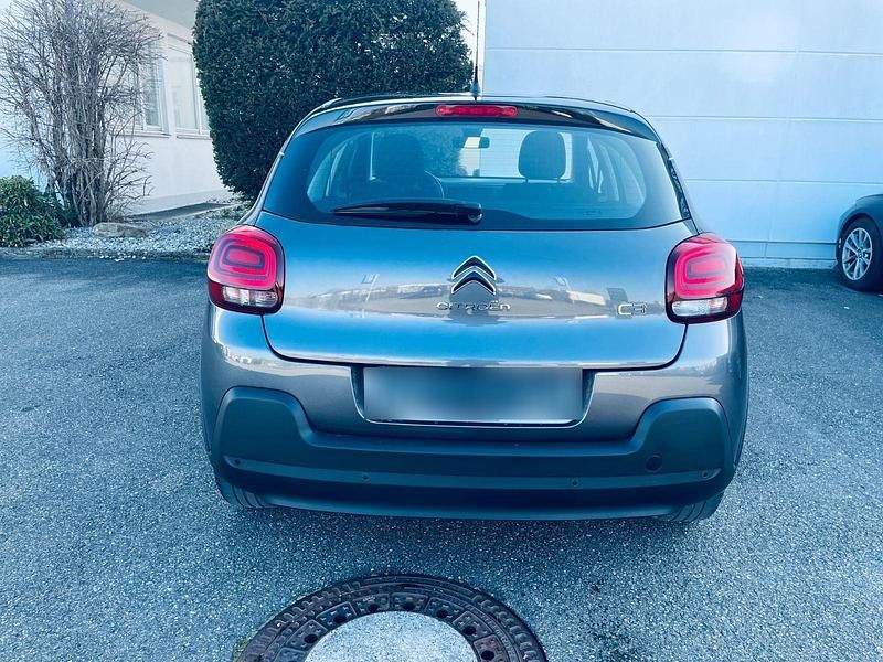 Gebraucht Citroën C3 82 PS (60 kW) 2018 Grau Kleinwagen
