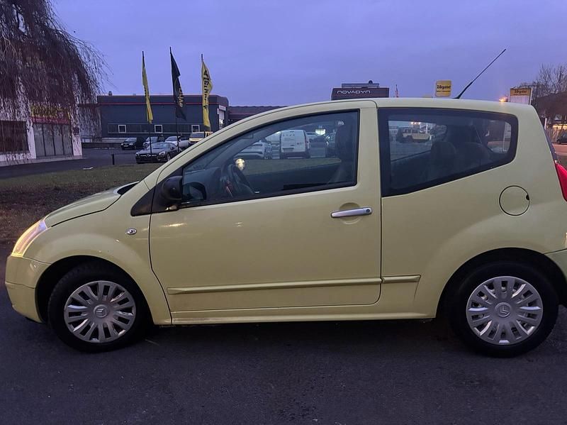 Gebraucht Citroën C2 71 PS (52 kW) 2006 Gelb Kleinwagen