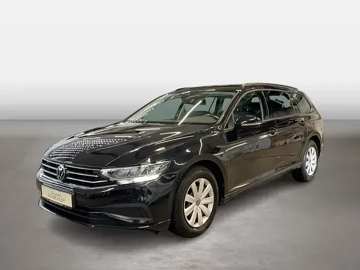 Gebraucht VW Passat Basis 150 PS (110 kW) 2021 Kombi